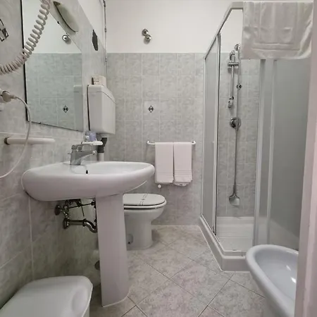 酒店 Borghetto 圣塔马利奈拉